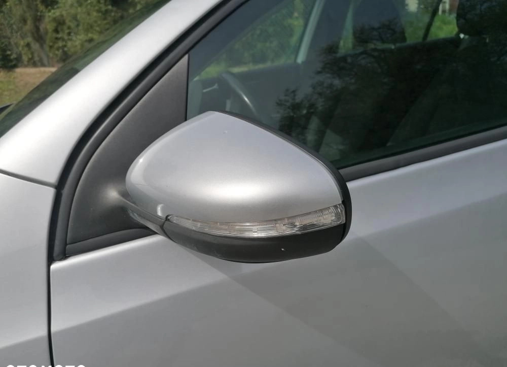 Volkswagen Golf cena 20900 przebieg: 174251, rok produkcji 2009 z Kłodzko małe 137